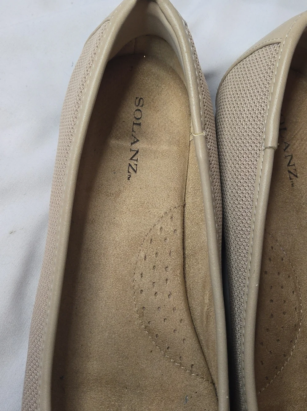 Solanz Charlotte Neutral Beige Ballet Flats with Buckle Women's 9.5 Wide